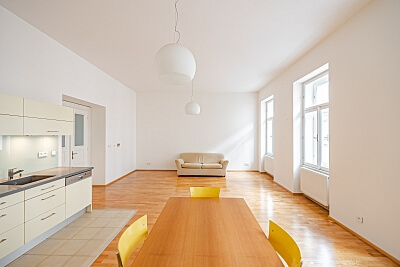 Pod Slovany, Nové Město - Praha 2 | Pronájem, Byt 3+kk, 97 m²