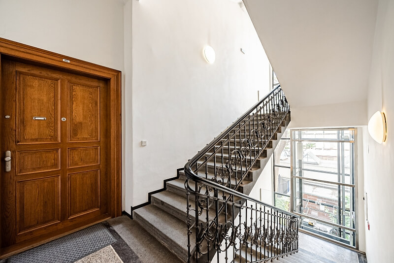 Pod Slovany, Nové Město - Prague 2 | Rent, Apartment Two-bedroom (3+kk), 97 m²