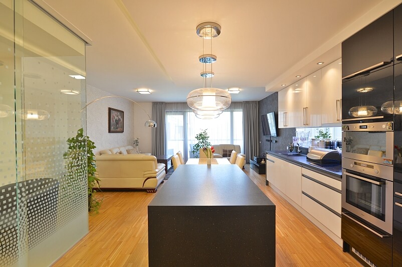 Rohanské nábřeží, Karlín - Praha 8 | Pronájem, Byt 3+kk, 127 m²