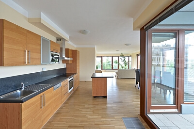 Rohanské nábřeží, Karlín - Prague 8 | Rent, Apartment Two-bedroom (3+kk), 147 m²