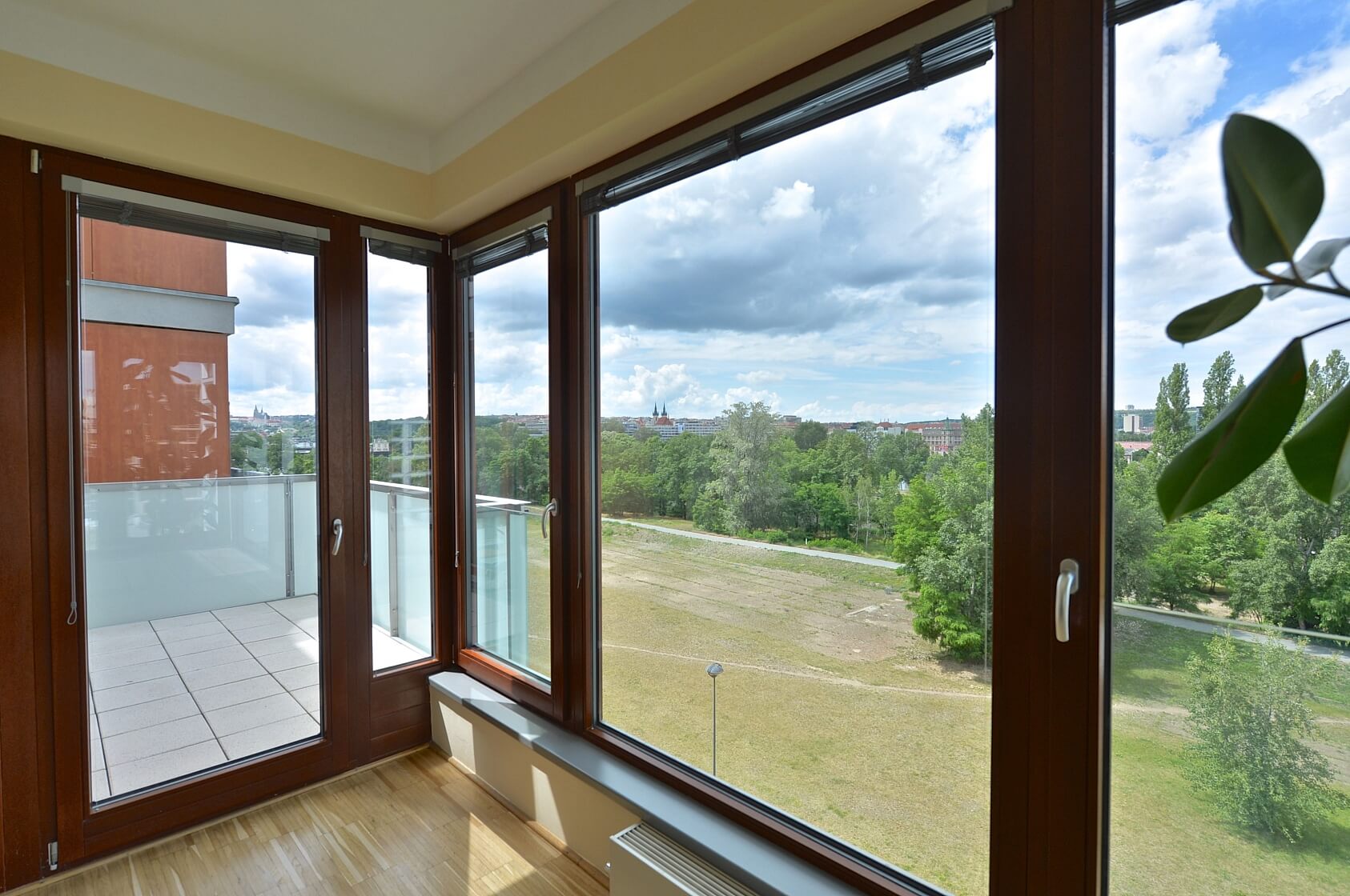 Rohanské nábřeží, Karlín - Praha 8 | Pronájem, Byt 3+kk, 147 m²