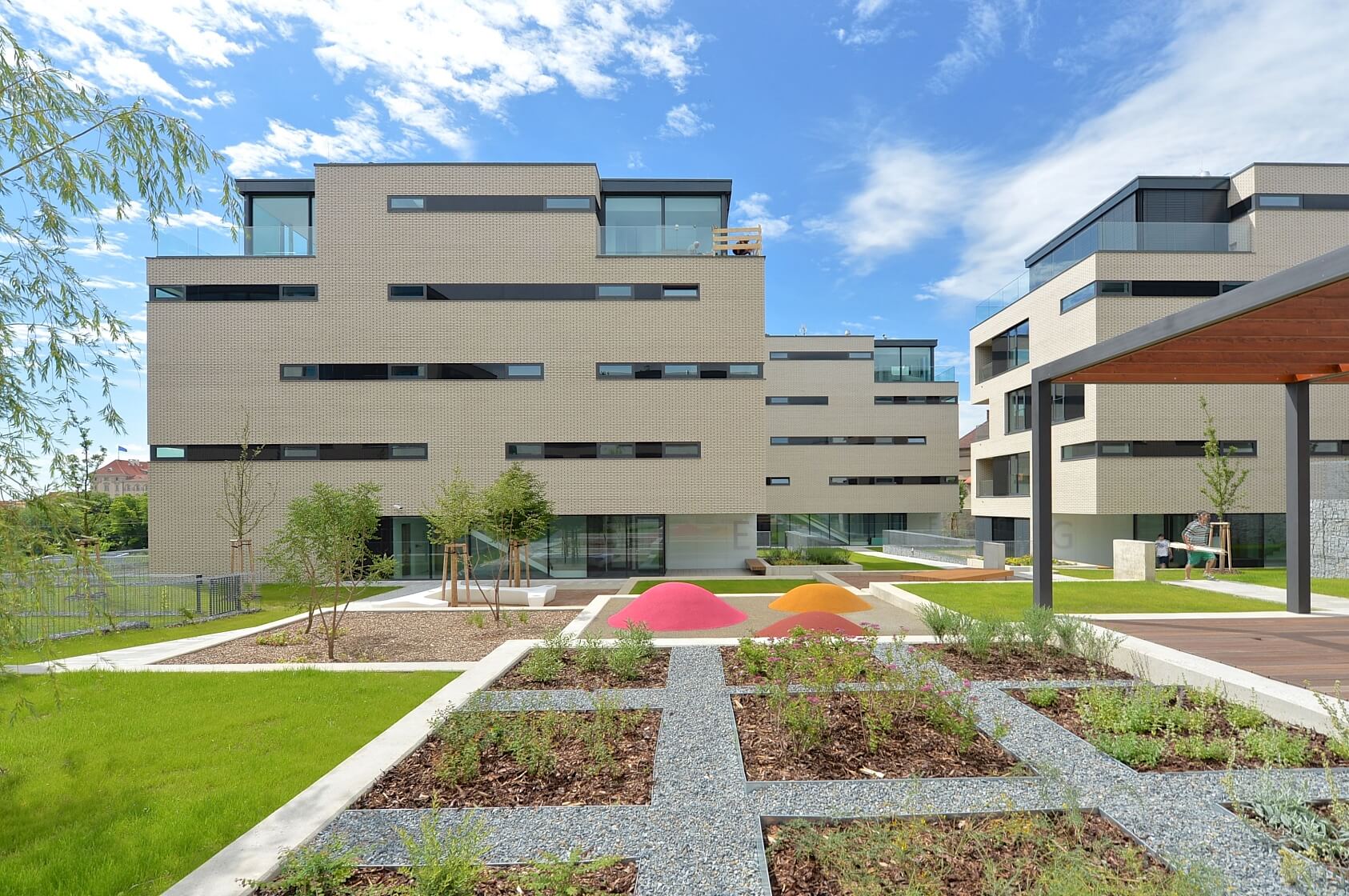 U Laboratoře, Střešovice - Praha 6 | Pronájem, Byt 2+kk, 78 m²