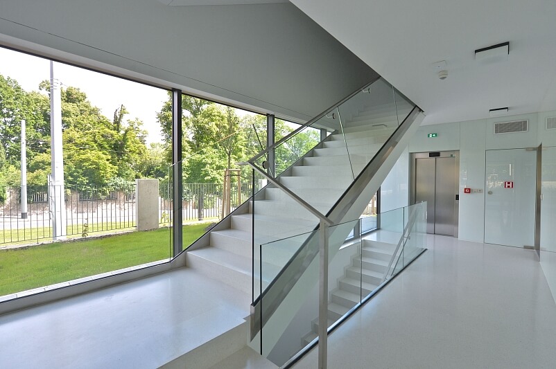 U Laboratoře, Střešovice - Praha 6 | Pronájem, Byt 2+kk, 78 m²