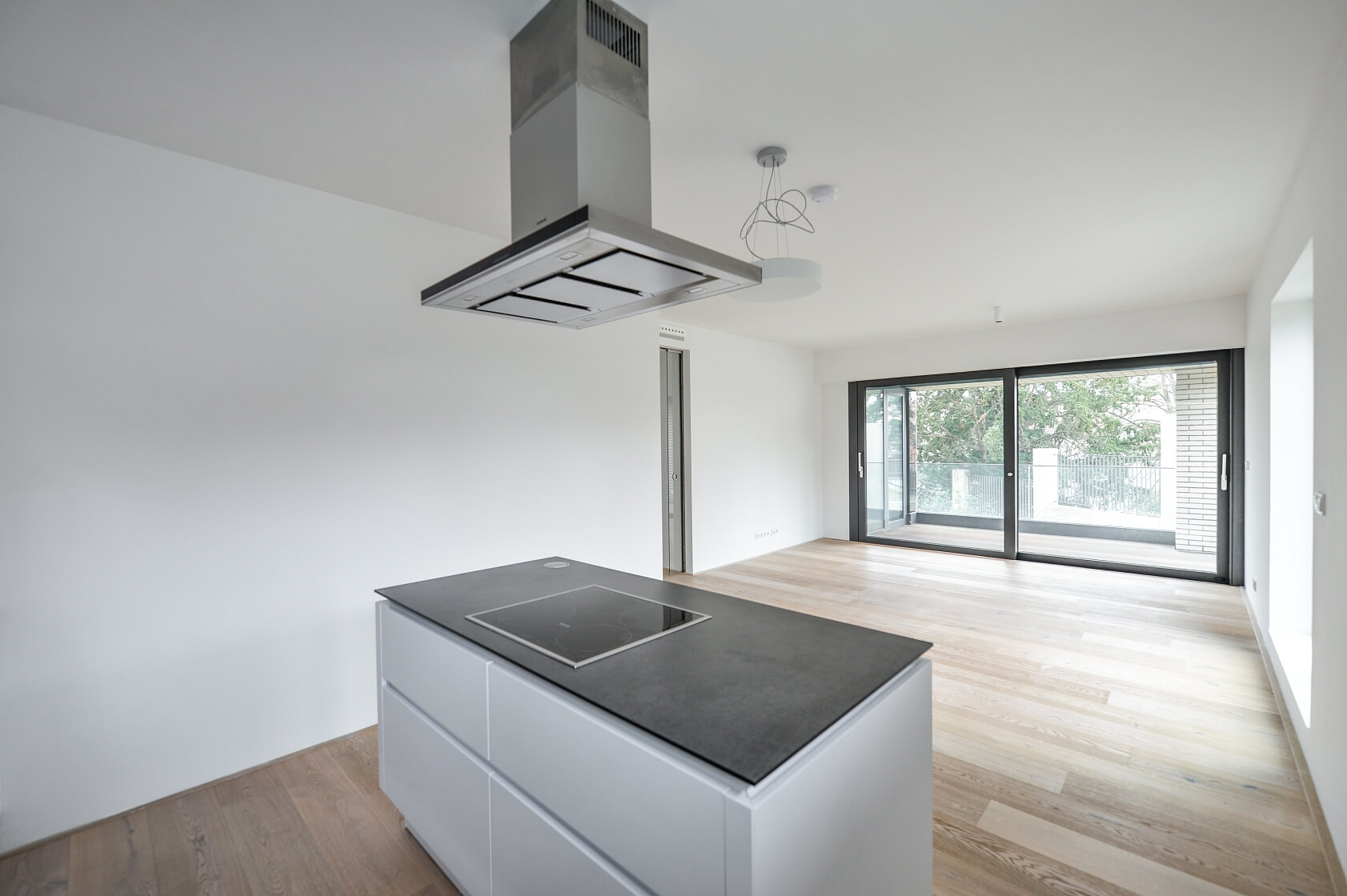 U Laboratoře, Střešovice - Praha 6 | Pronájem, Byt 2+kk, 78 m²