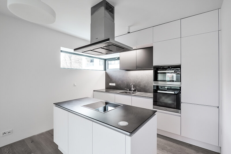 U Laboratoře, Střešovice - Prague 6 | Rent, Apartment One-bedroom (2+kk), 78 m²
