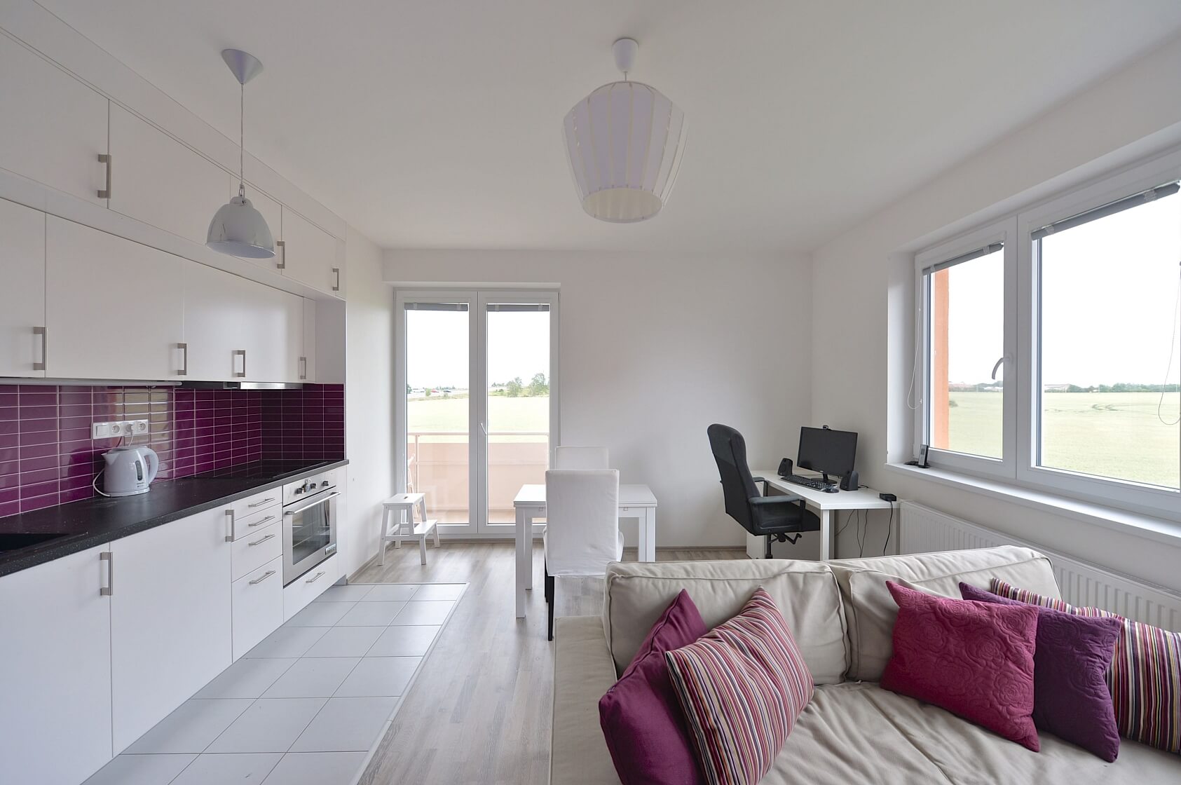 Farkašova, Kyje - Praha 9 | Pronájem, Byt 2+kk, 52 m²