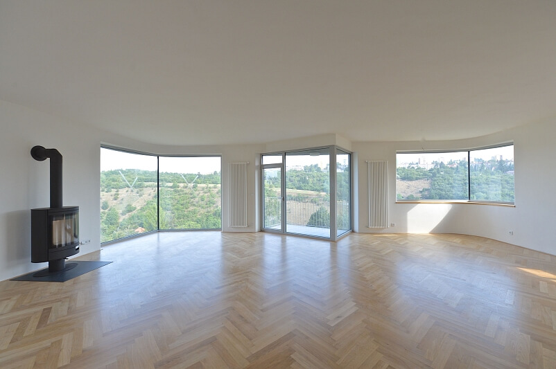 Na Dlážděnce, Troja - Prague 8 | Rent, Apartment Three-bedroom (4+kk), 213 m²