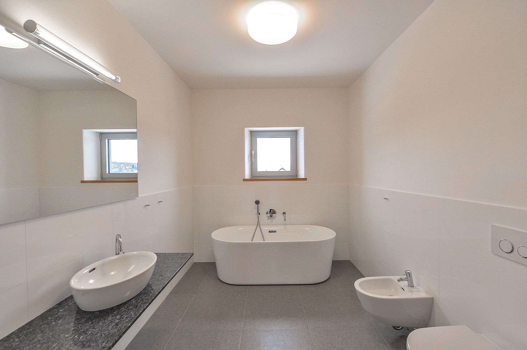 Na Dlážděnce, Troja - Praha 8 | Pronájem, Byt 4+kk, 213 m²