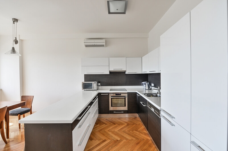 Milady Horákové, Bubeneč - Praha 7 | Pronájem, Byt 3+1, 131 m²