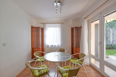Za Mototechnou, Stodůlky - Prague 5 | Rent, House Five-bedroom (6+1), 330 m²