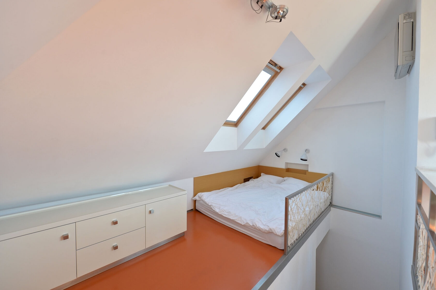 Ve Střešovičkách, Střešovice - Praha 6 | Prodej, Byt 1+kk, 32 m²