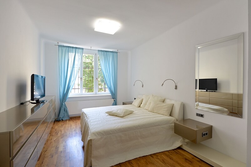 Koldínova, Žižkov - Prague 3 | Rent, Apartment One-bedroom (2+kk), 136 m²