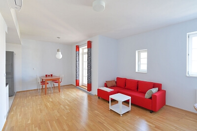 Bubenečská, Bubeneč - Prague 6 | Rent, Apartment One-bedroom (2+kk), 67 m²