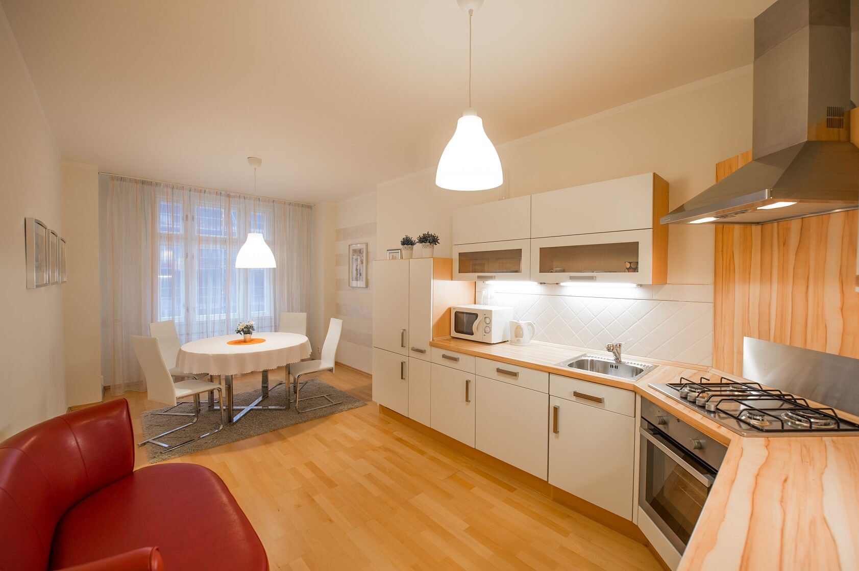 Janovského, Holešovice - Praha 7 | Pronájem, Byt 2+1, 82 m²