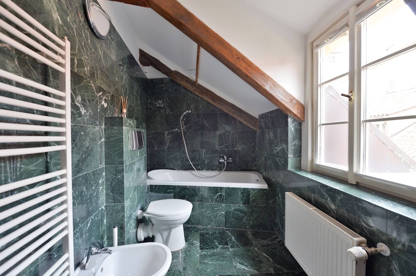 Vejvodova, Staré Město - Praha 1 | Pronájem, Byt 3+kk, 71 m²