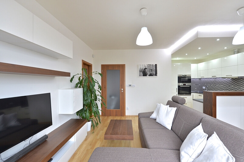 V Olšinách, Strašnice - Praha 10 | Pronájem, Byt 3+kk, 87 m²