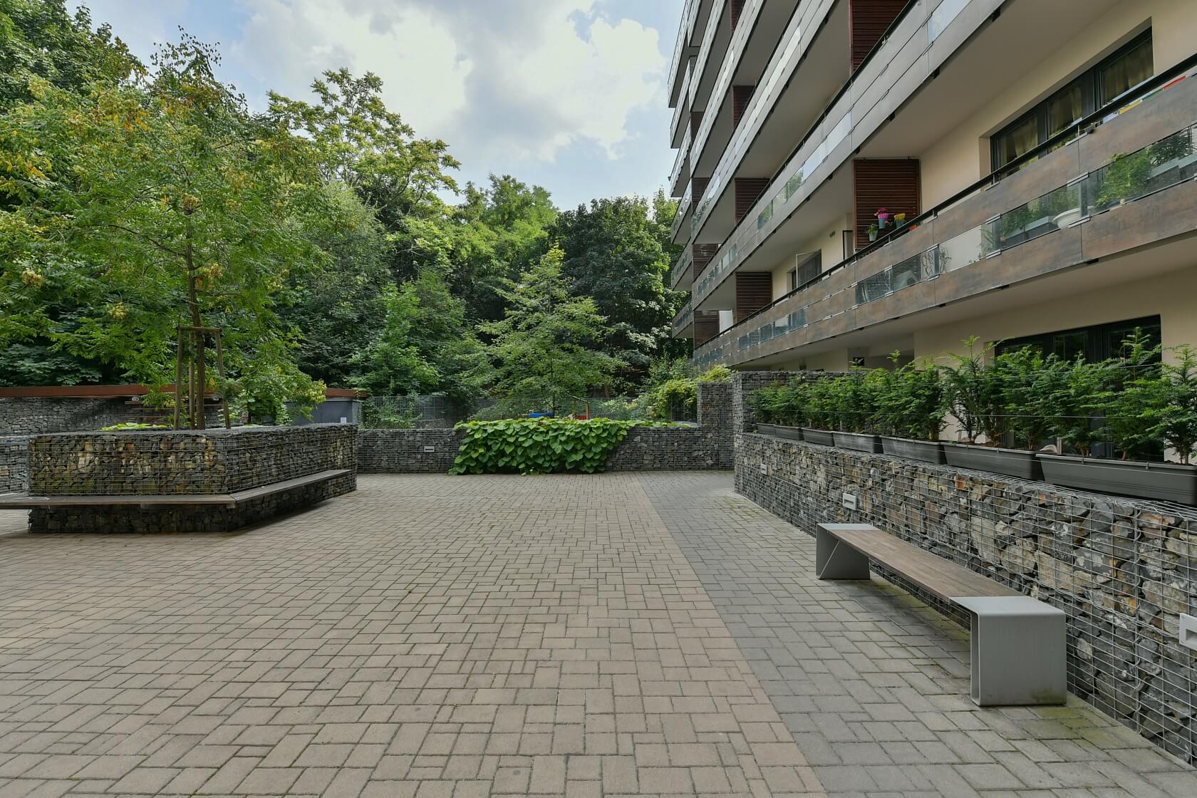 V Mezihoří, Libeň - Praha 8 | Pronájem, Byt 3+kk, 143 m²