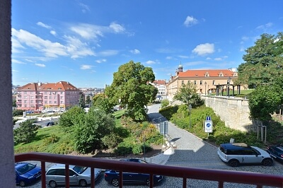 Holandská, Vršovice - Prague 10 | Rent, Apartment Studio (1+kk), 42 m²