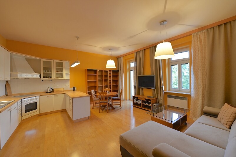 Holandská, Vršovice - Prague 10 | Rent, Apartment Studio (1+kk), 42 m²