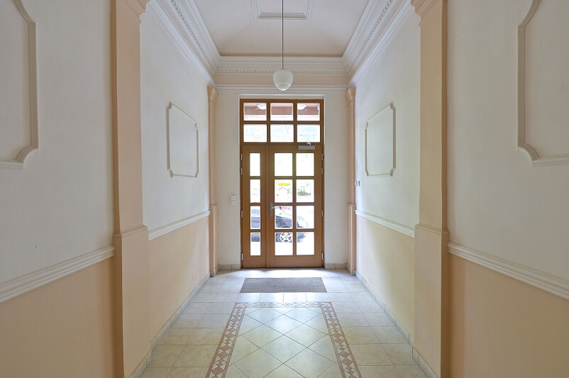 Holandská, Vršovice - Prague 10 | Rent, Apartment Studio (1+kk), 42 m²