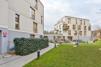 Pod Stadiony, Smíchov - Prague 5 | Rent, Apartment Two-bedroom (3+kk), 73 m²