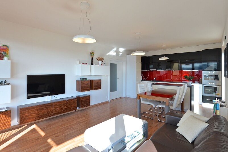 V Třešňovce, Hrdlořezy - Praha 9 | Pronájem, Byt 4+kk, 105 m²