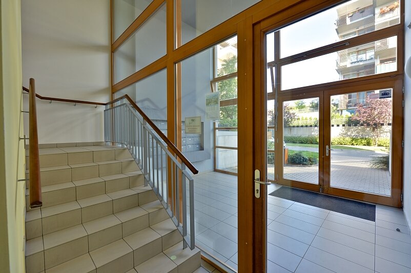 V Třešňovce, Hrdlořezy - Prague 9 | Rent, Apartment Three-bedroom (4+kk), 105 m²