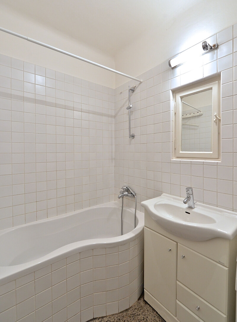 Nedvědovo náměstí, Podolí - Prague 4 | Rent, Apartment Studio (1+kk), 45 m²