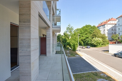 U Nikolajky, Smíchov - Prague 5 | Rent, Apartment Studio (1+kk), 49 m²