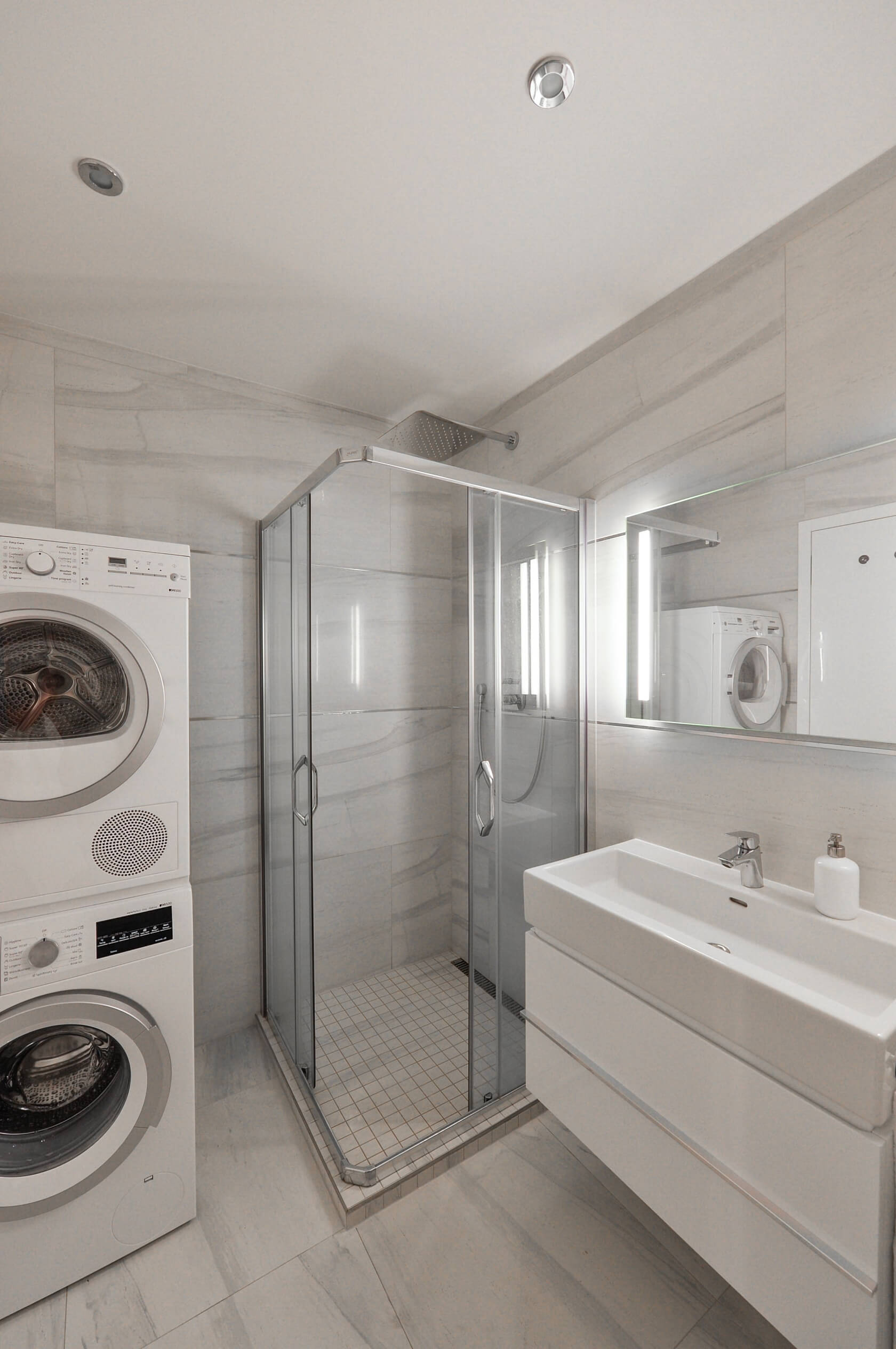 U Nikolajky, Smíchov - Praha 5 | Pronájem, Byt 1+kk, 49 m²