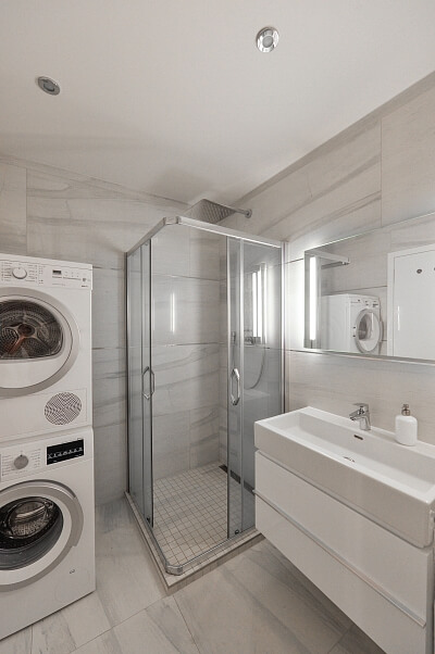 U Nikolajky, Smíchov - Prague 5 | Rent, Apartment Studio (1+kk), 49 m²