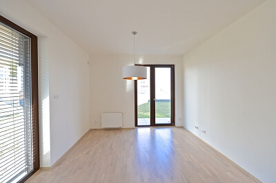Učňovská, Hrdlořezy - Prague 9 | Rent, Apartment Two-bedroom (3+kk), 85 m²