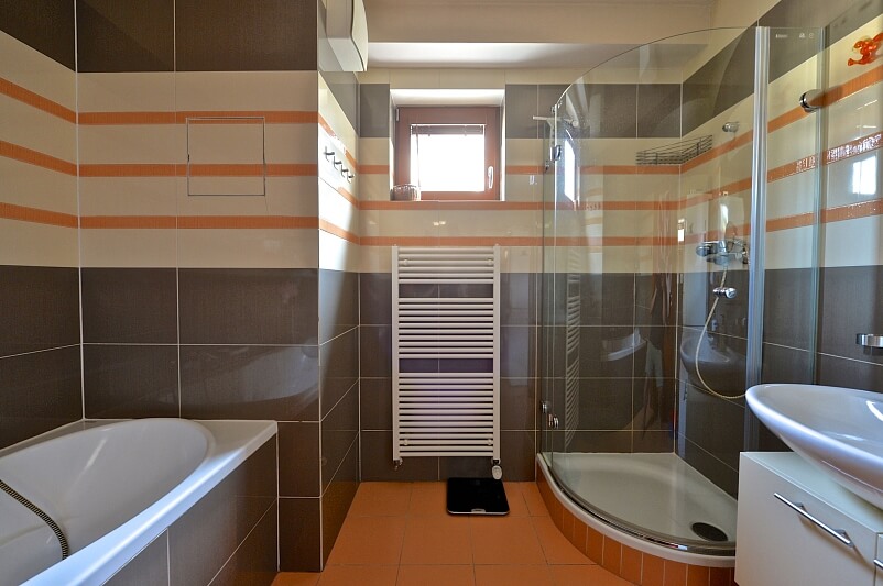 U Tvrze, Malešice - Prague 10 | Sale, Apartment Two-bedroom (3+kk), 120 m²