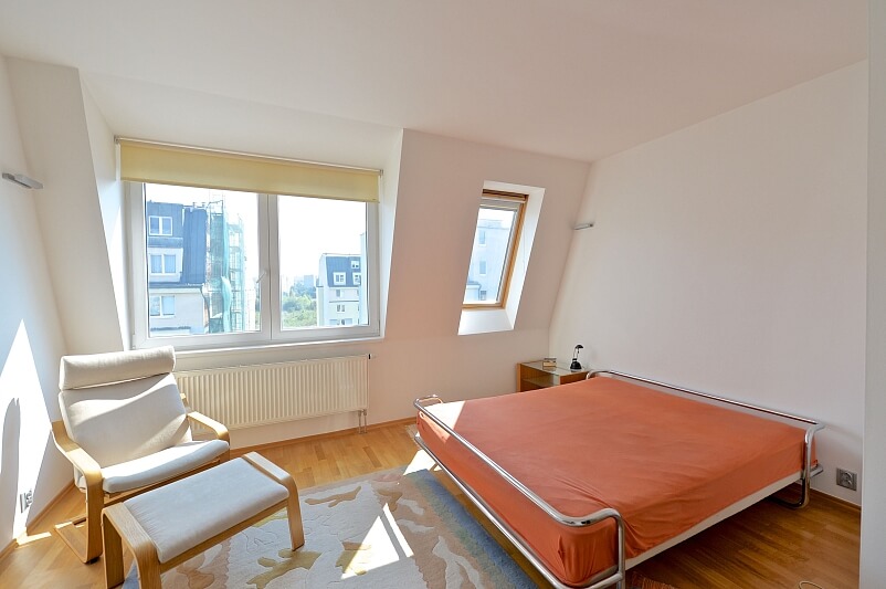 Šternovská, Chodov - Prague 4 | Sale, Apartment One-bedroom (2+kk), 75 m²