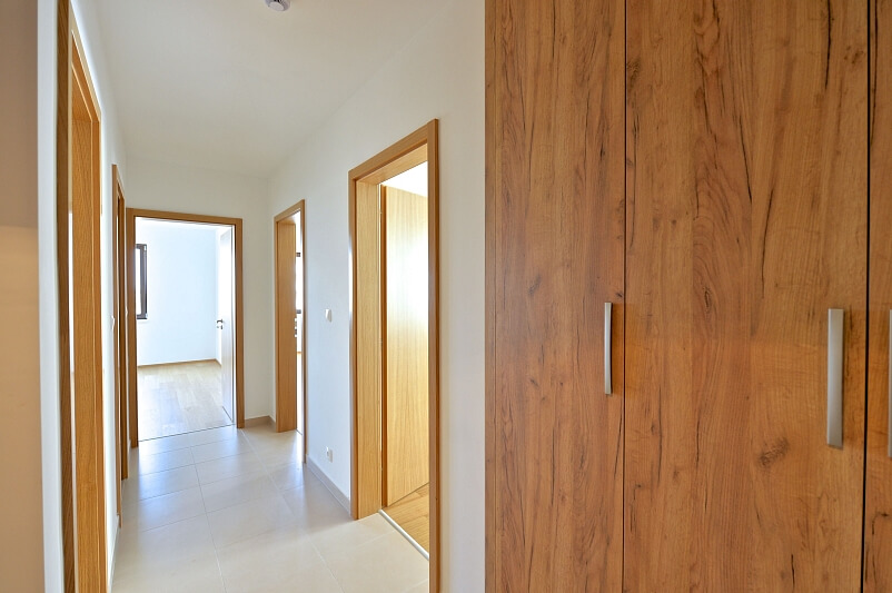 K Beranovu, Dolní Chabry - Praha 8 | Pronájem, Byt 3+kk, 90 m²