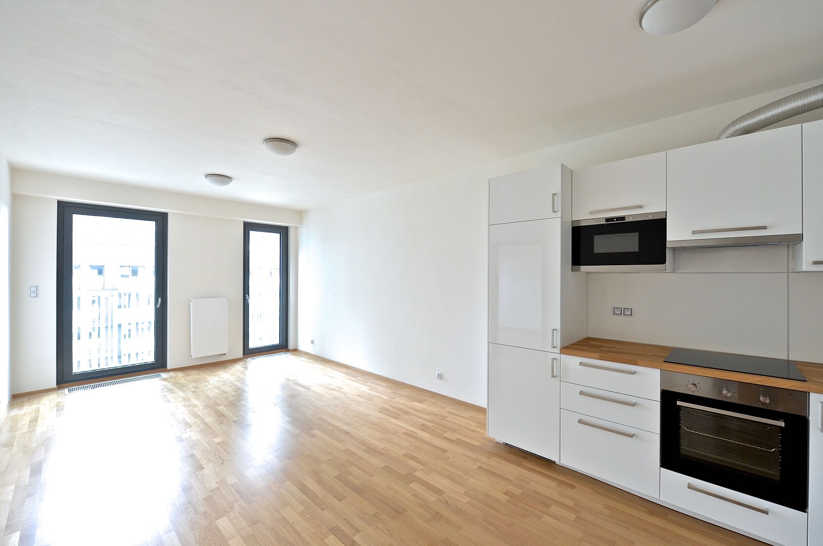 Olšanská, Žižkov - Praha 3 | Pronájem, Byt 2+kk, 53 m²