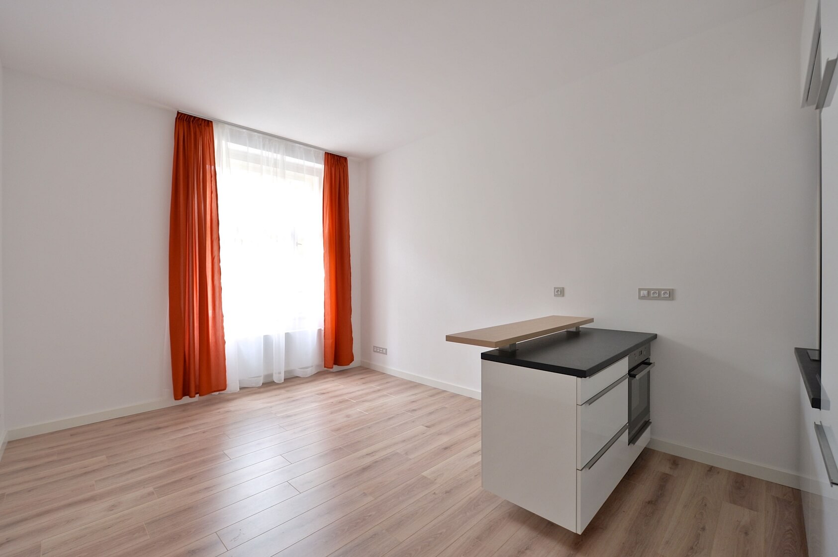 Bořivojova, Žižkov - Prague 3 | Rent, Apartment One-bedroom (2+kk), 51 m²