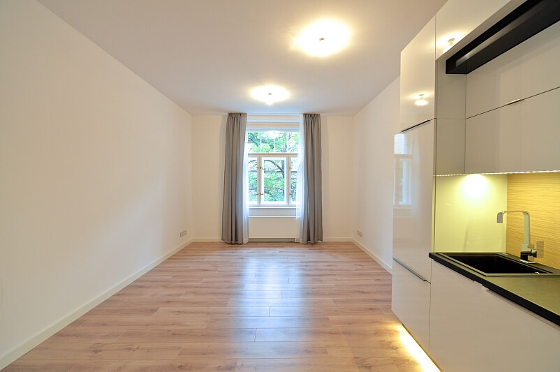 Bořivojova, Žižkov - Prague 3 | Rent, Apartment Studio (1+kk), 30 m²