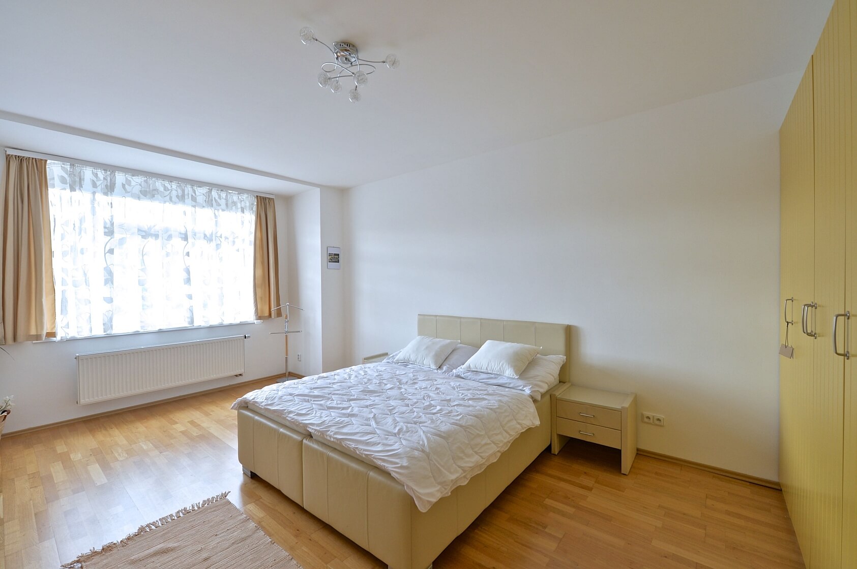 Plzeňská, Smíchov - Prague 5 | Rent, Apartment One-bedroom (2+kk), 62 m²