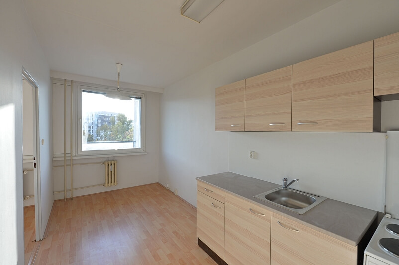 Na Břehu, Vysočany - Prague 9 | Sale, Apartment Two-bedroom (3+1), 85 m²