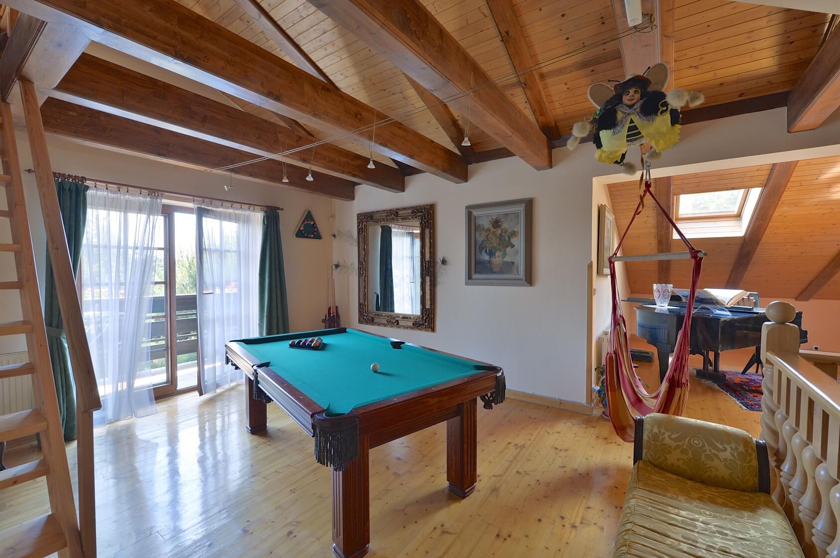 Zahořany, Zahořany - Praha-západ | Rent, House, 532 m²