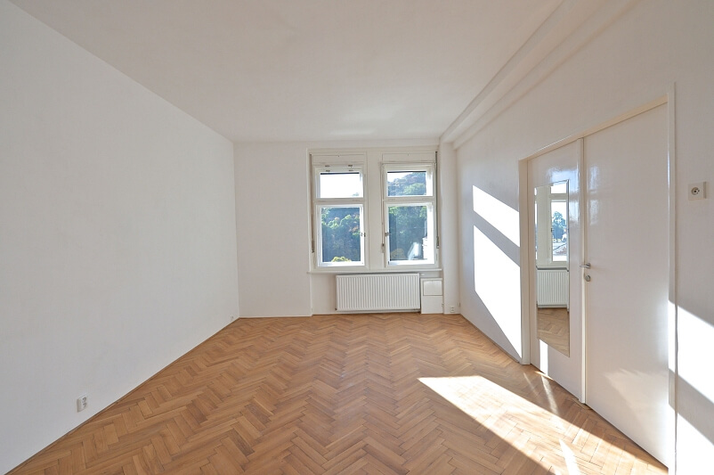Úvoz, Malá Strana - Prague 1 | Rent, Apartment Two-bedroom (3+1), 116 m²