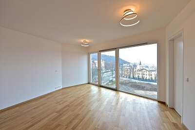 Holečkova, Smíchov - Prague 5 | Rent, Apartment One-bedroom (2+kk), 72 m²