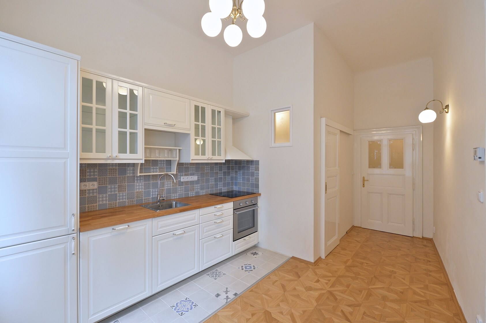 Pplk. Sochora, Holešovice - Praha 7 | Pronájem, Byt 1+1, 47 m²