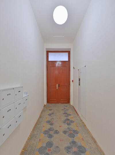 U Santošky, Smíchov - Prague 5 | Sale, Apartment Two-bedroom (3+kk), 98 m²