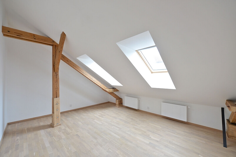 U Santošky, Smíchov - Prague 5 | Sale, Apartment Two-bedroom (3+kk), 98 m²