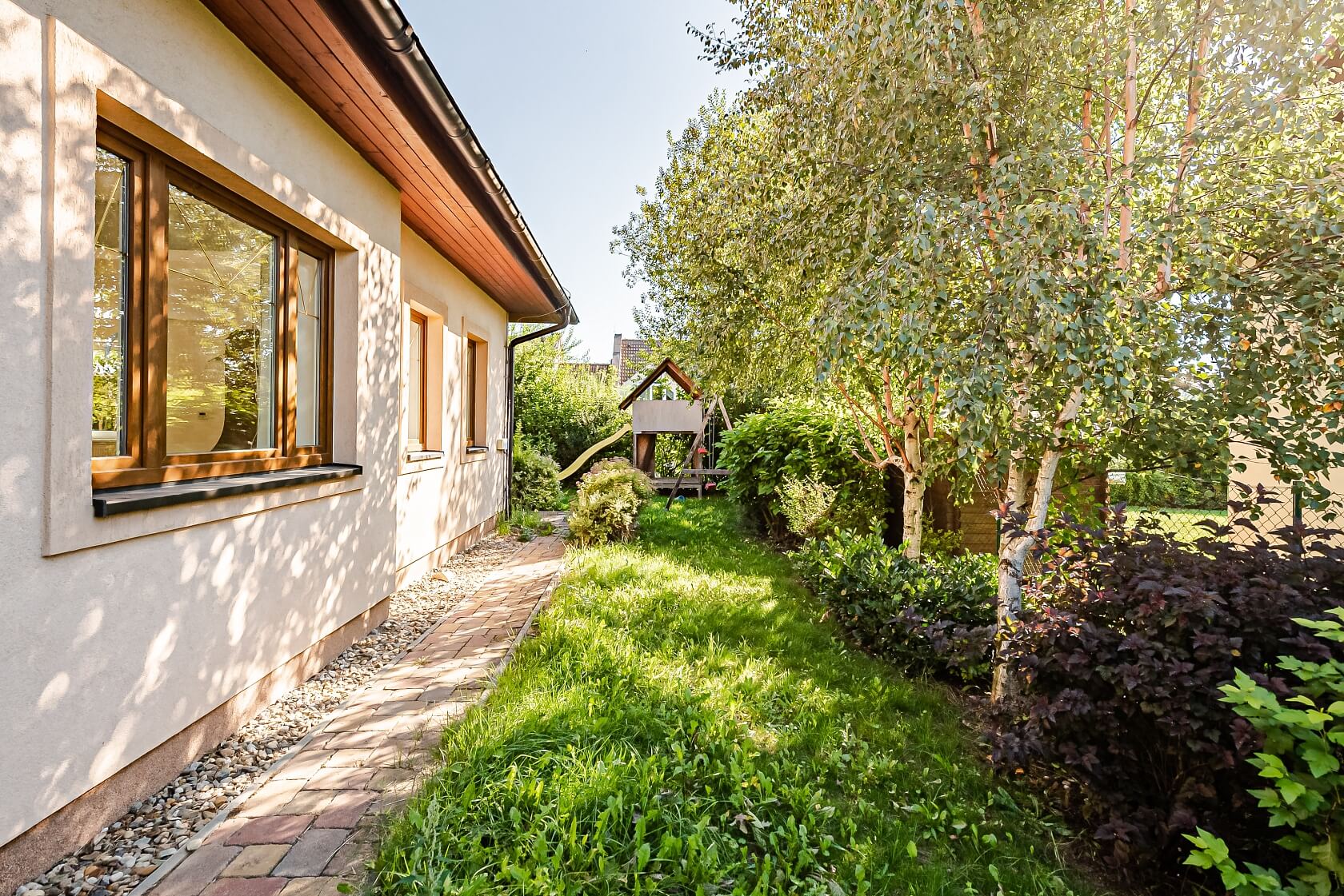 Dubová, Horoměřice - Praha-západ | Rent, House Four-bedroom (5+kk), 280 m²