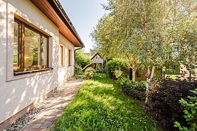 Dubová, Horoměřice - Praha-západ | Rent, House Four-bedroom (5+kk), 280 m²