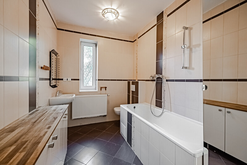 Dubová, Horoměřice - Praha-západ | Pronájem, Rodinný dům 5+kk, 280 m²