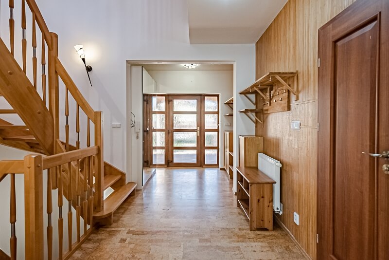 Dubová, Horoměřice - Praha-západ | Pronájem, Rodinný dům 5+kk, 280 m²